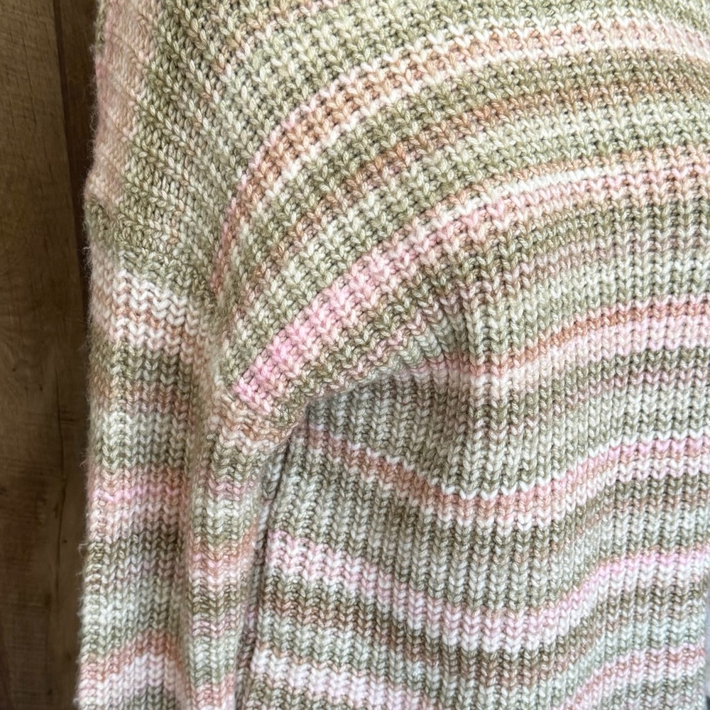 BP Multicolor Striped Crew Neck Sweater New With Tags - Picture 9 of 14